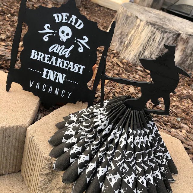 Wooden Halloween Witch Napkin Holder - Image 6